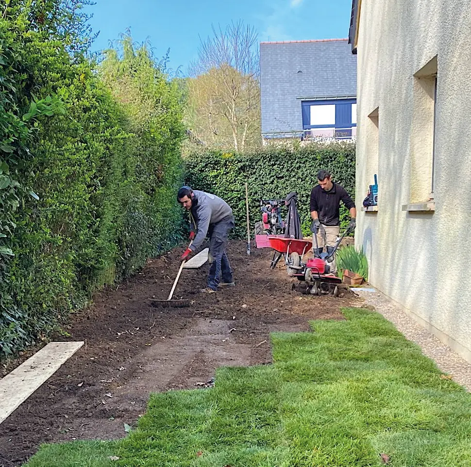 engazonnement jardin delanoue paysage 1