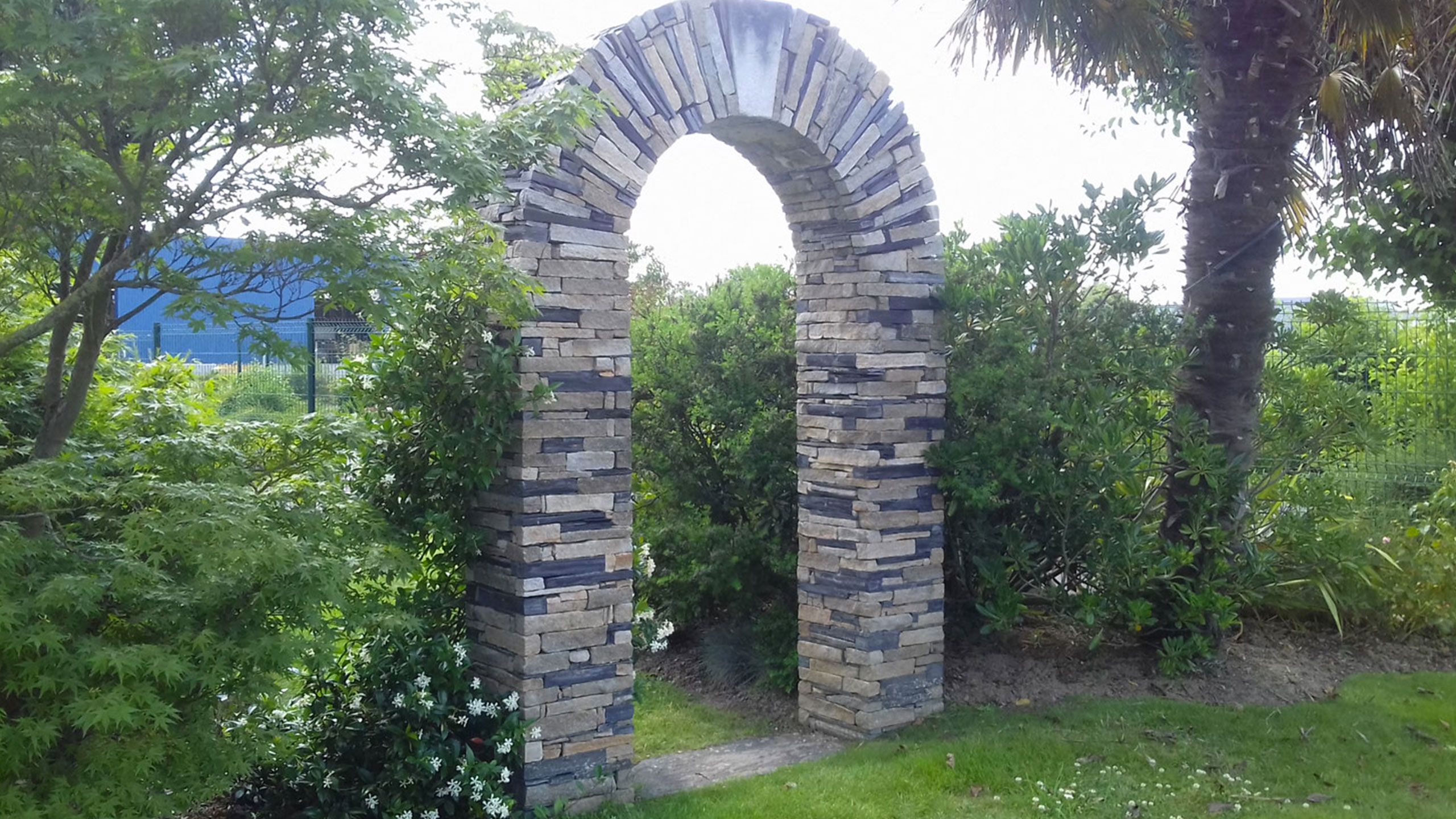 Maçonnerie décorative - Paysagiste Angers Delanoue